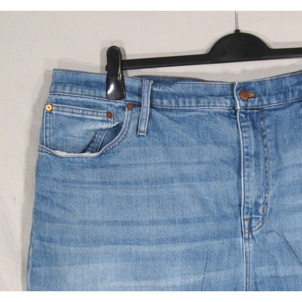 MADEWELL Medium Blue Denim HIGH-RISE SLIM 5-Pockets BOY JEANS Cut-Off Shorts 36 - Picture 2 of 6